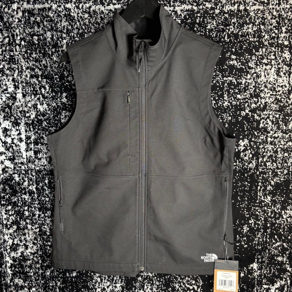 Nwt Women's The North Face Castle Rock Vest